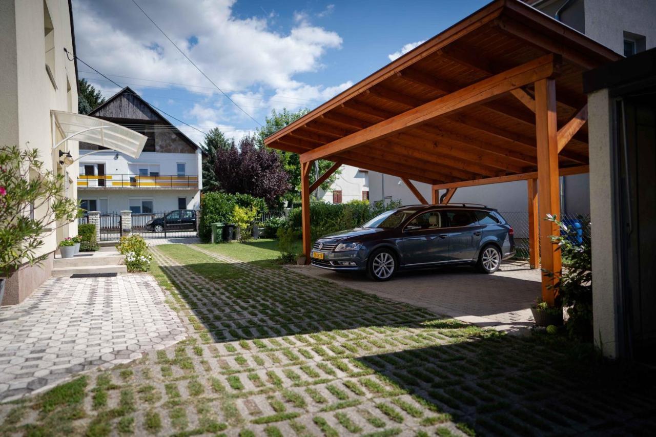 Marietta Apartman Heviz Exterior photo
